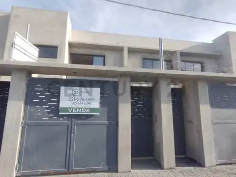 Venta duplex  139 e/ 58 y 59 un dormitorio a estrenar
