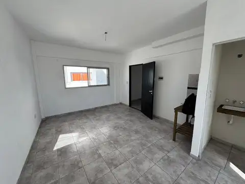 Departamento en Venta en Pompeya, USD 35.000