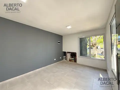 DUPLEX CON CPCHERA DOS DORMITORIOS