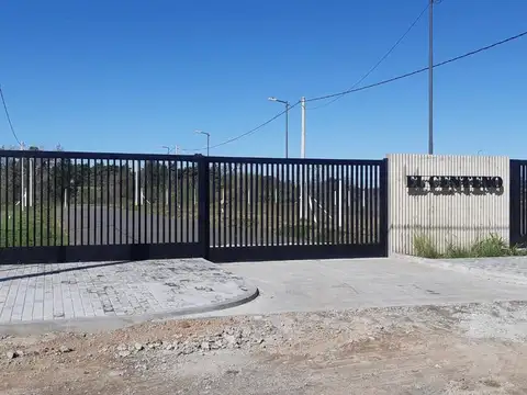 Terreno en Venta 24  mts Fondo