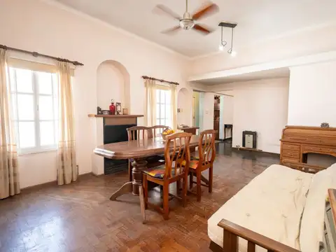 INTERNO DE 2 DORMITORIOS EN EL CENTRO DE SANTA FE