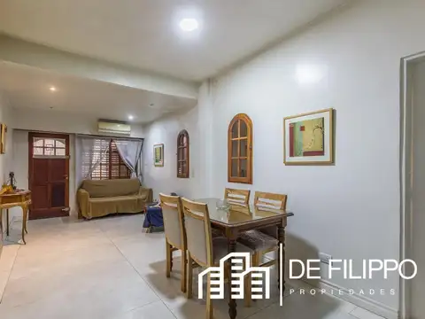 Casa Lote Propio 8,66 X 44 Parque y Pileta