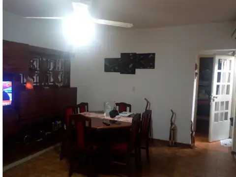 Moliere 800, Piso PB