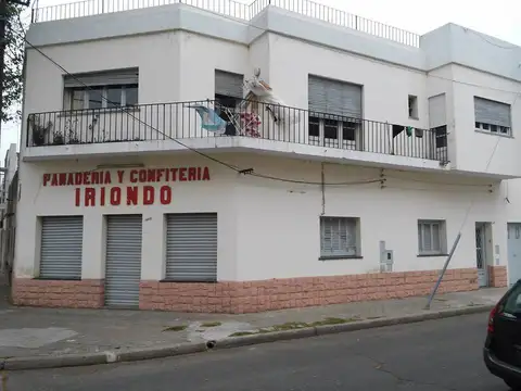 Local en venta en Cinco Esquinas