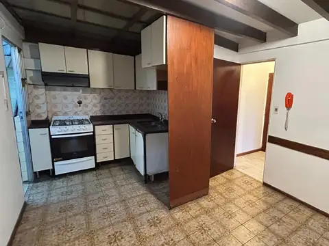 Departamento 4 ambientes con 2 baños