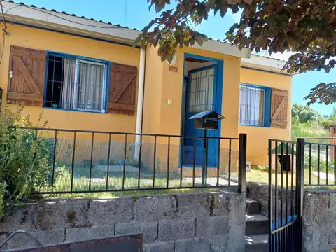Casa en venta 400 Viviendas