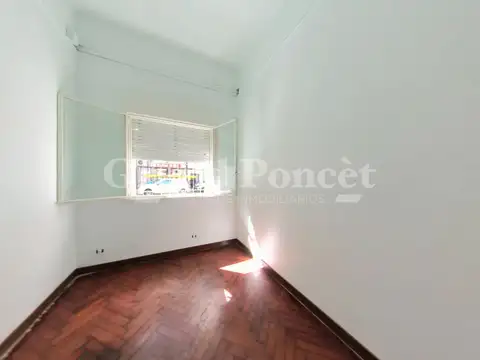Depto Tipo Casa en Alquiler de 5 dormitorios