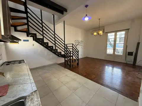 Depto Tipo Casa en Venta de 3 dormitorios