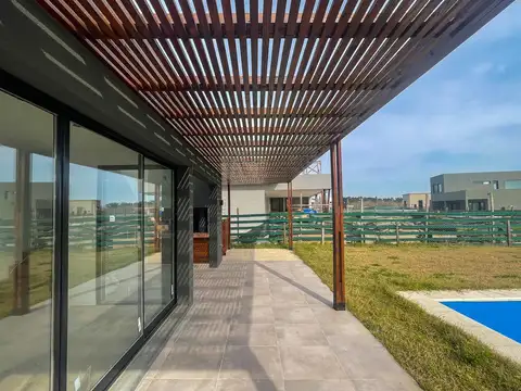 Casa en Alquiler A Estrenar