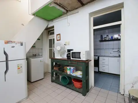 Depto Tipo Casa en Venta 106 años