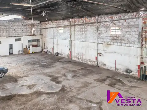 Galpon en Venta en Zona Centro, USD 300.000