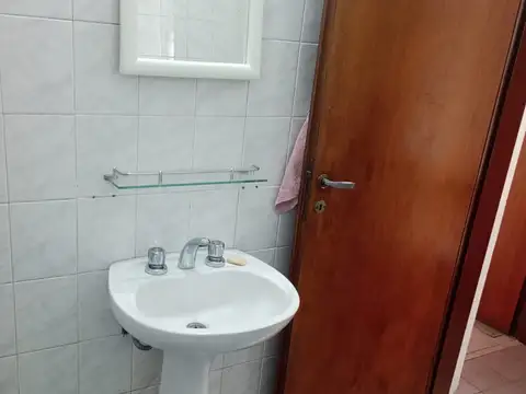 Depto Tipo Casa en Alquiler de 2 ambientes
