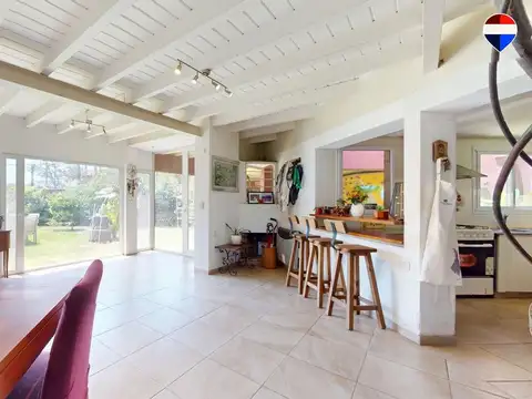 CASA EN VENTA CITY BELL 3 DORMITORIOS