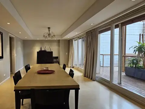 Departamento en Venta de 8 ambientes