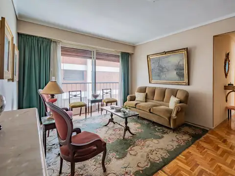 Venta departamento 4 ambientes con dependencia en Belgrano