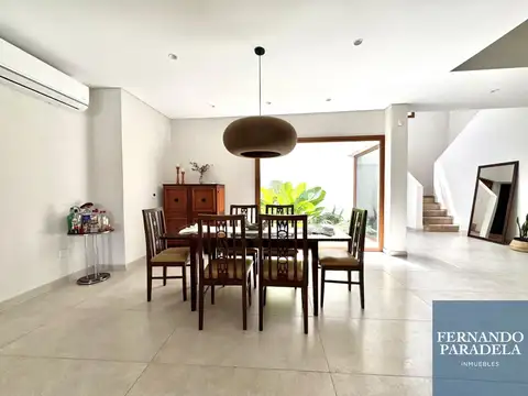 Casa en venta en Villa Gobernador Udaondo