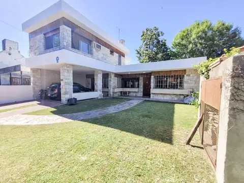 Morrison 7674 (Eva Perón 7600)