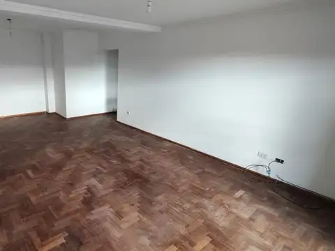 Departamento en Alquiler de 4 ambientes