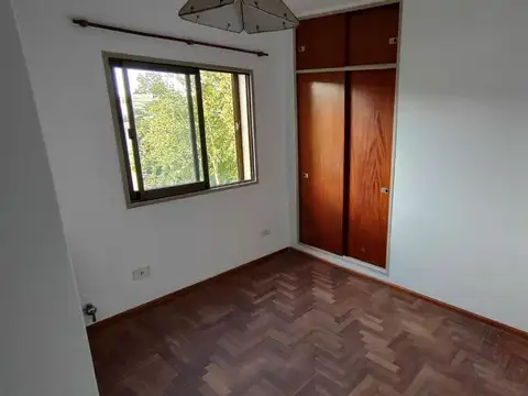 Alquiler departamento M. Rosas 180 Edif. Comahue