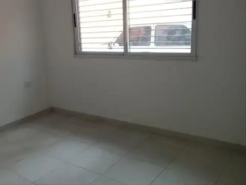 Departamento en Alquiler en Ramos Mejia Sur, $ 500.000