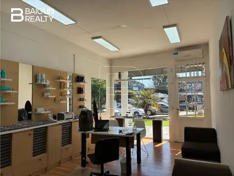 Local en Venta 30 años