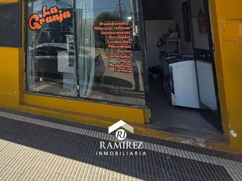 3 Locales Comerciales + Casa