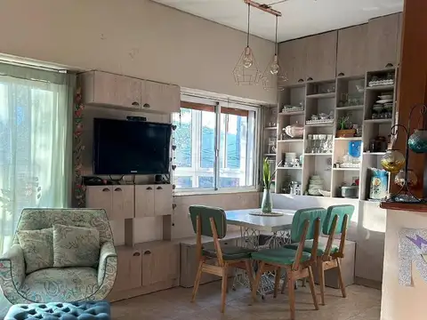 Depto Tipo Casa en Venta de 3 ambientes