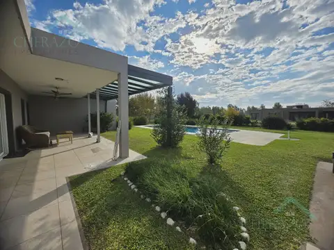Casa en Fincas de San Vicente