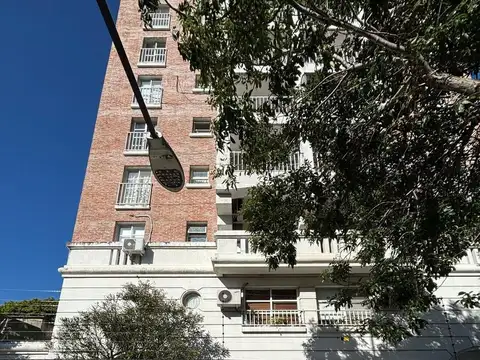 Avenida Centenario  al 2200