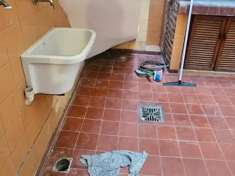 Depto Tipo Casa en Venta al Este