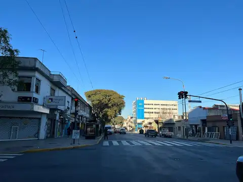Av. Directorio 5102