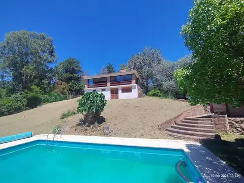 VENTA CASA+ DPTO+ PILETA VILLA PARQUE SIQUIMAN CBA