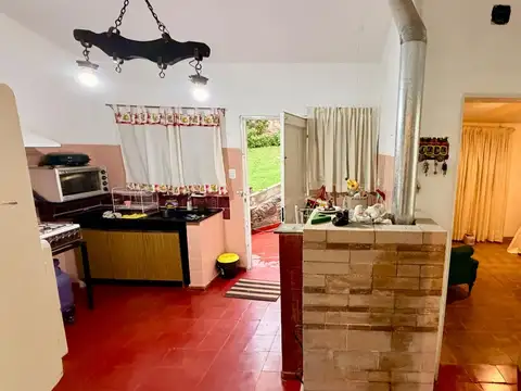 SE ALQUILA HERMOSA CASA C/PILETA EN B° ÑU PORA- RIO CEBALLOS