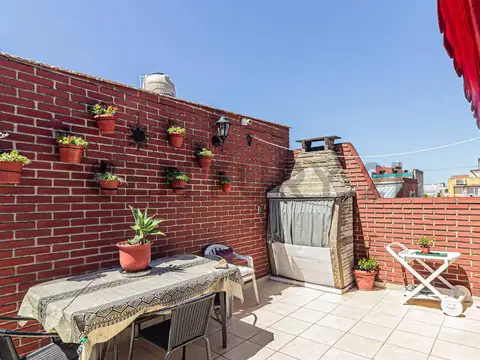 Depto Tipo Casa en Venta de 3 ambientes