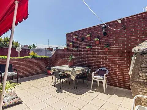 PH 3 AMBIENTES EN VENTA EN VILLA DOMINICO CON TERRAZA SIN EXPENSAS