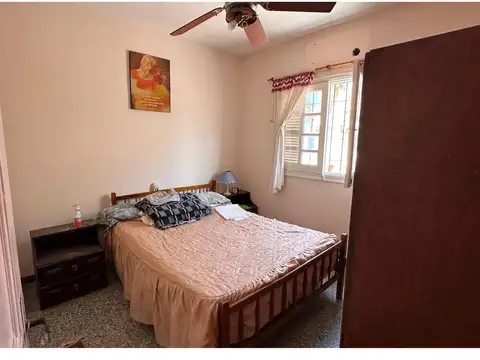 OPORTUNIDAD -  CASA EN VENTA - 143m2 - 4 DORMITORIOS