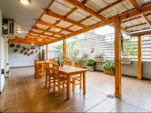 Departamento 4 ambientes con 3 baños