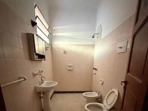 CASA EN BARRIO GUADALUPE