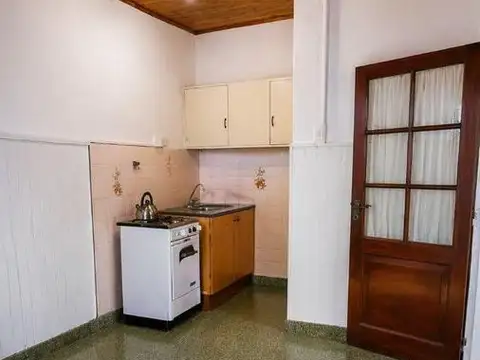 CASA EN VENTA LOTE PROPIO