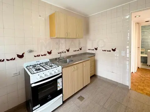 Departamento en Alquiler en Flores, $ 700.000