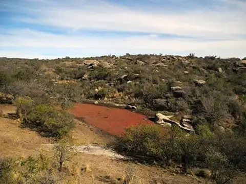 Hermoso campo en Ojo de Agua