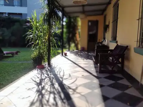 Casa en Venta en Malvinas Argentinas, USD 245.000
