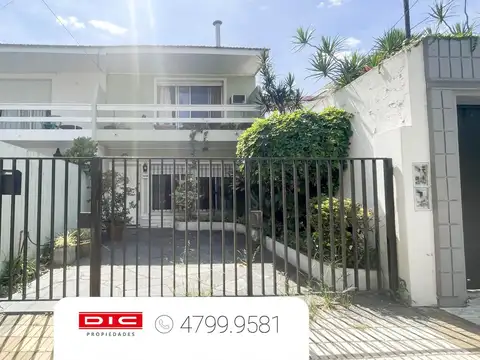 Casa 3 dormitorios Venta - La Lucila-Vias/Maipu