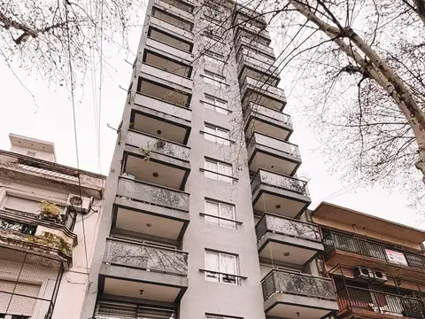 DOS AMBIENTES CON DOS BANOS Y BALCON