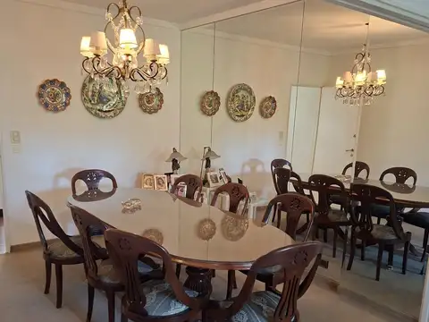 Departamento en Alquiler con 1 cocheras