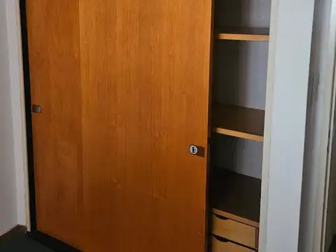 Departamento en Alquiler en Barrio España y Hospitales, $ 600.000