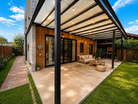 Casa En Venta - Open Door -  Lujan