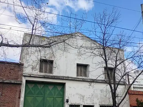 Galpón en Venta en Pompeya, CABA