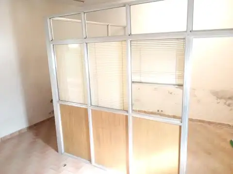 Galpon en Venta en Pompeya, USD 120.000