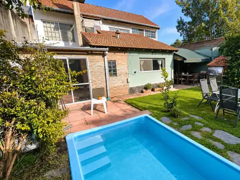 VENTA CASA 4 AMB + ESCRIT PILETA UDAONDO ITUZAINGO